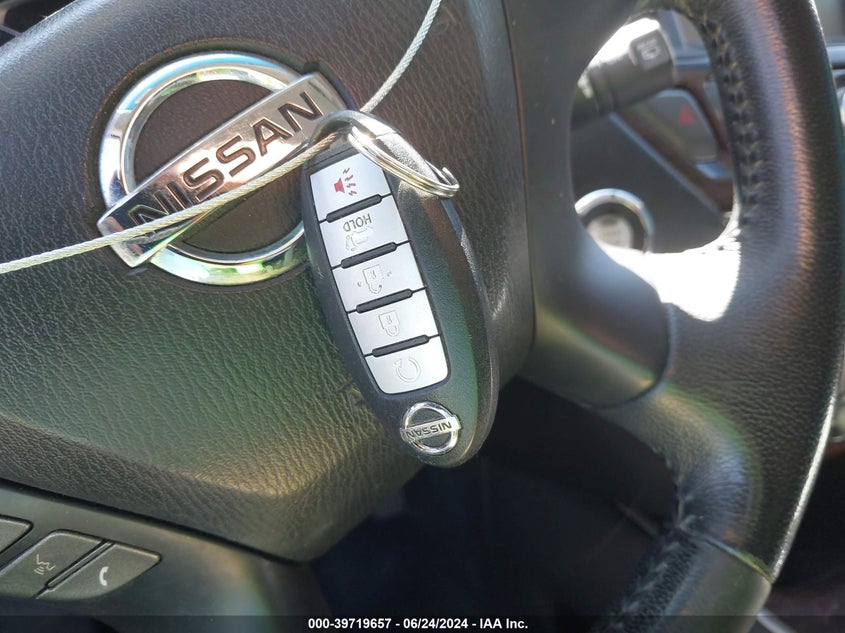 2014 Nissan Pathfinder Sl VIN: 5N1AR2MN6EC627766 Lot: 39719657