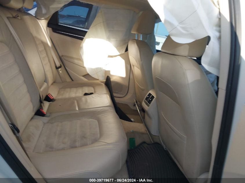 2015 Volkswagen Passat 2.0L Tdi Sel Premium VIN: 1VWCV7A36FC059803 Lot: 39719677