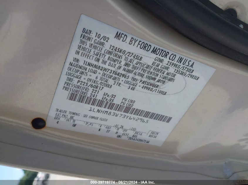 2003 Lincoln Town Car Cartier VIN: 1LNHM83W73Y642965 Lot: 39719774