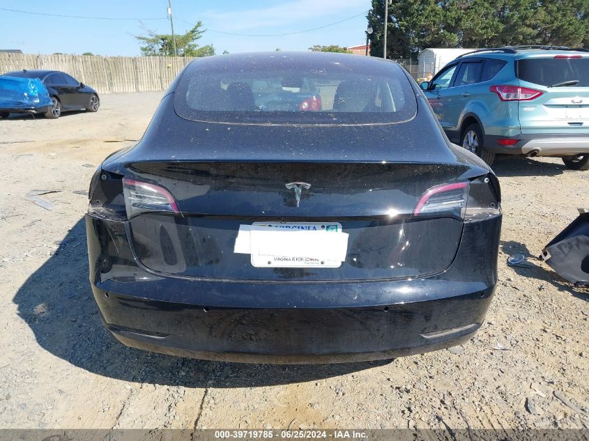 2018 Tesla Model 3 Long Range/Mid Range VIN: 5YJ3E1EAXJF004954 Lot: 39719785