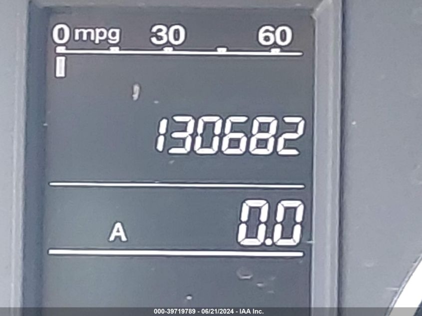 2008 Honda Cr-V Lx VIN: 3CZRE38318G704265 Lot: 39719789