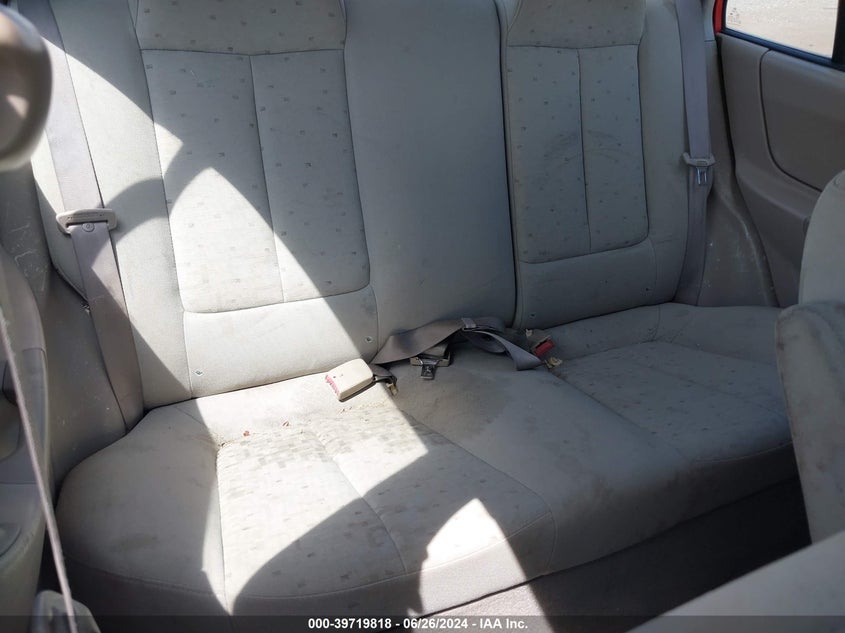 2005 Hyundai Accent Gls VIN: KMHCG45C75U592981 Lot: 39719818