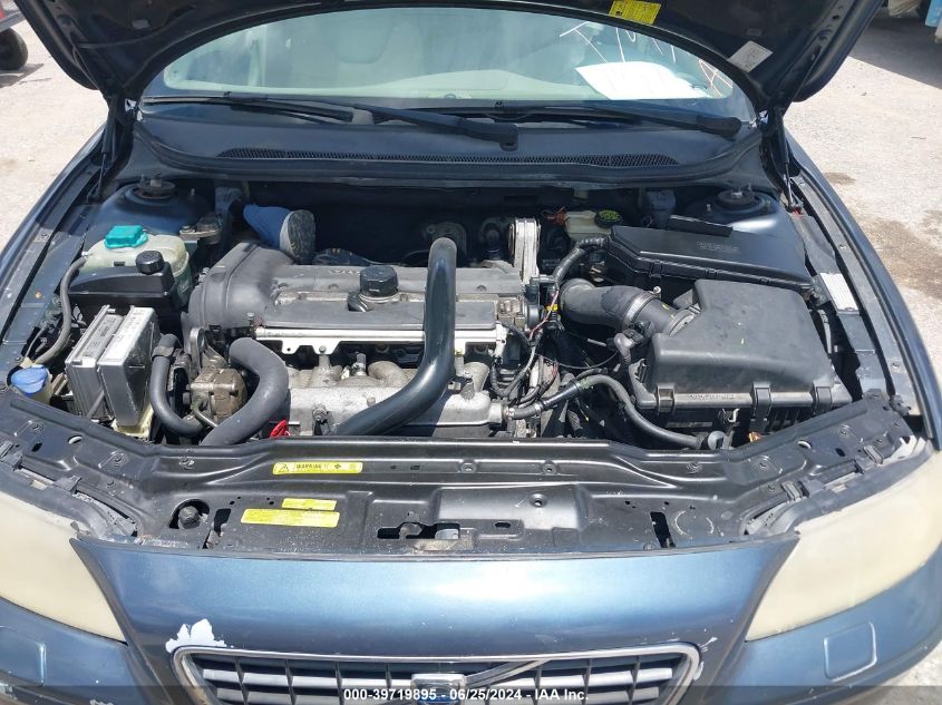 2005 Volvo S60 2.5T VIN: YV1RS592252471267 Lot: 39719895