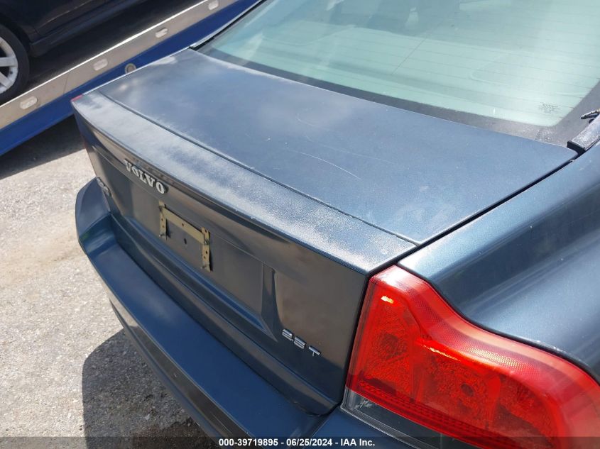 2005 Volvo S60 2.5T VIN: YV1RS592252471267 Lot: 39719895