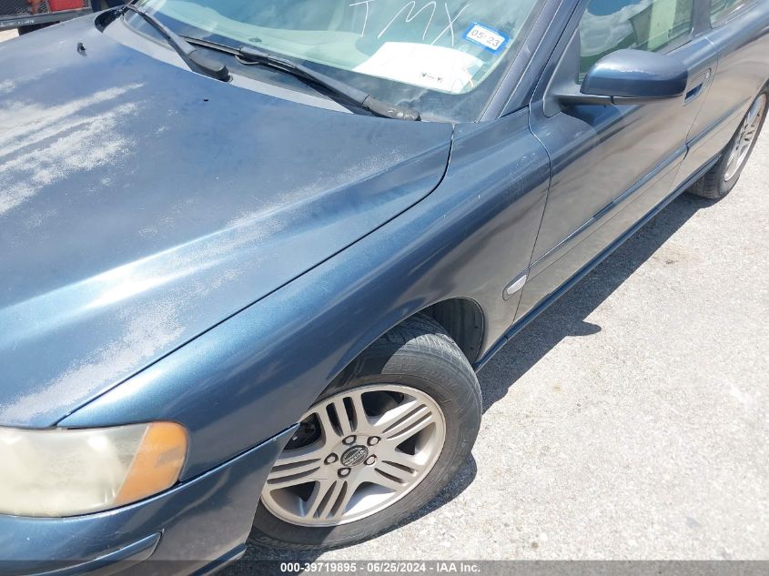 2005 Volvo S60 2.5T VIN: YV1RS592252471267 Lot: 39719895