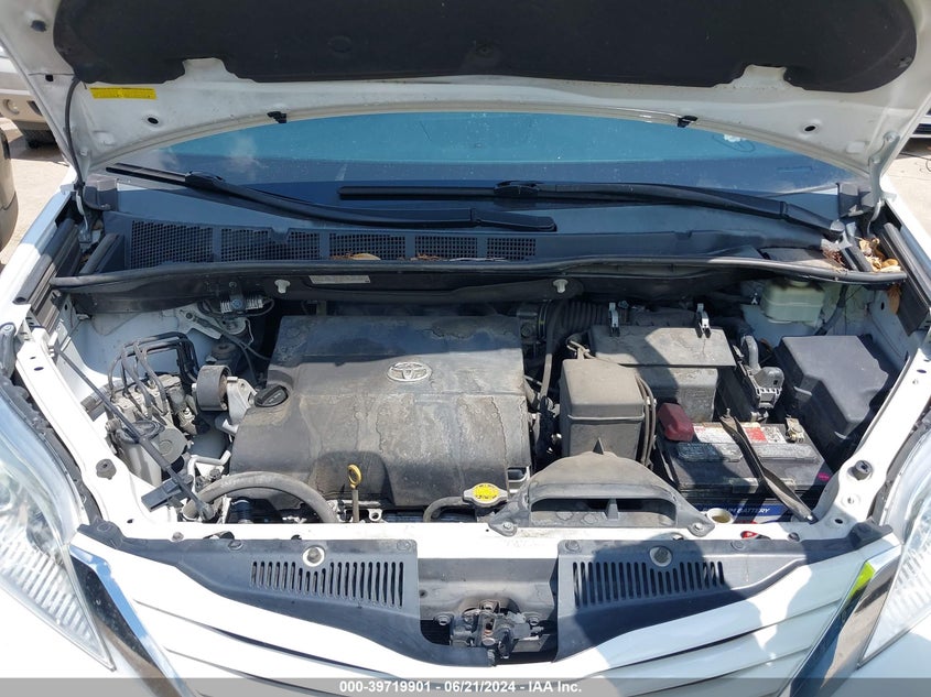 2016 Toyota Sienna Le 8 Passenger VIN: 5TDKK3DC5GS695463 Lot: 39719901