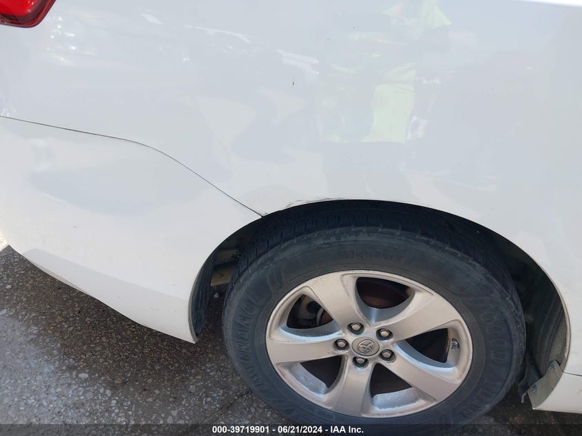 2016 Toyota Sienna Le 8 Passenger VIN: 5TDKK3DC5GS695463 Lot: 39719901