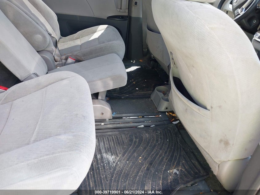 2016 Toyota Sienna Le 8 Passenger VIN: 5TDKK3DC5GS695463 Lot: 39719901