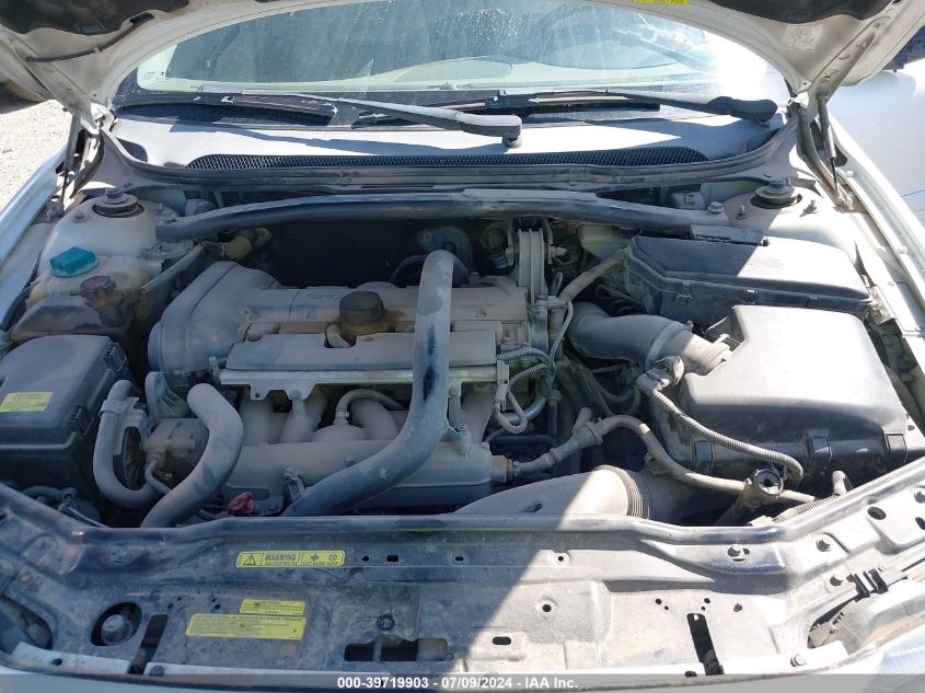 2005 Volvo S60 2.5T VIN: YV1RS592652428339 Lot: 39719903