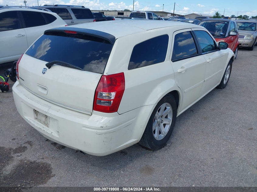 2005 Dodge Magnum Se VIN: 2D4FV48TX5H160877 Lot: 39719908