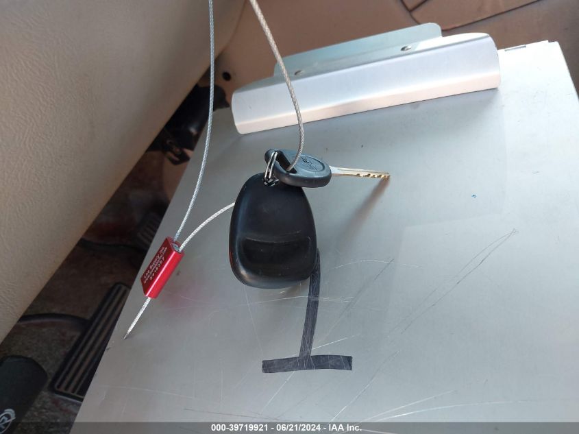 2003 Chevrolet Tahoe Z71 VIN: 1GNEK13Z63R194430 Lot: 39719921