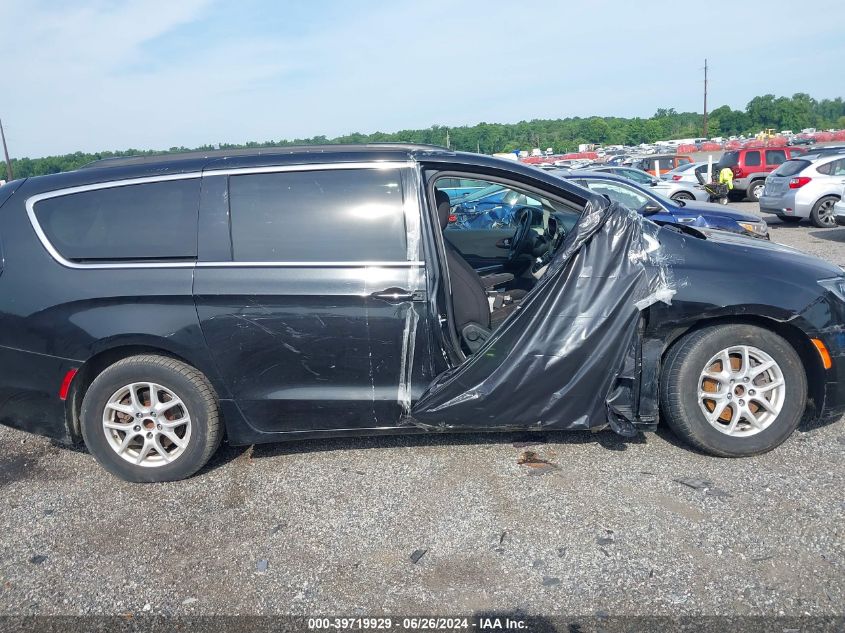 2017 Chrysler Pacifica Touring Plus VIN: 2C4RC1BG5HR753054 Lot: 39719929