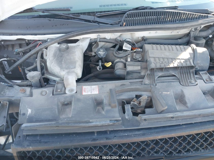 2018 CHEVROLET EXPRESS 2500 WORK VAN - 1GCWGAFG3J1339105