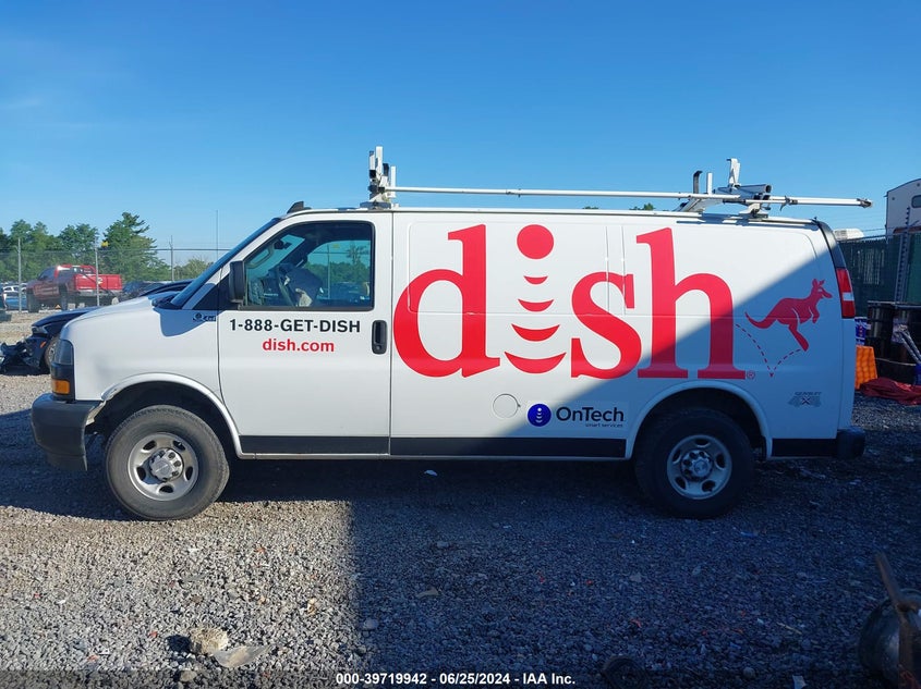 2018 CHEVROLET EXPRESS 2500 WORK VAN - 1GCWGAFG3J1339105