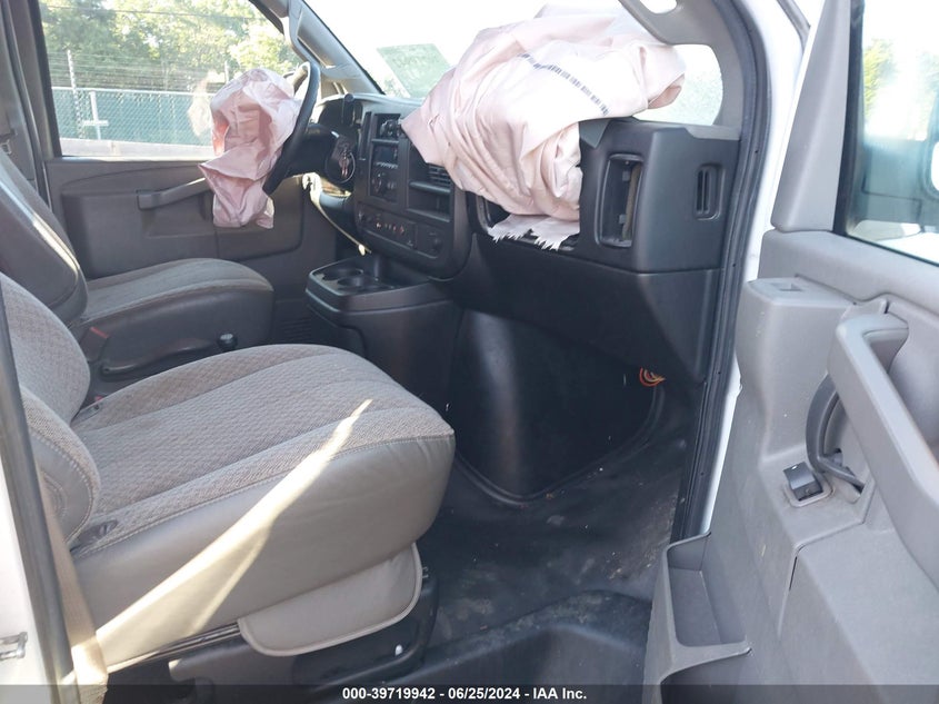 2018 CHEVROLET EXPRESS 2500 WORK VAN - 1GCWGAFG3J1339105