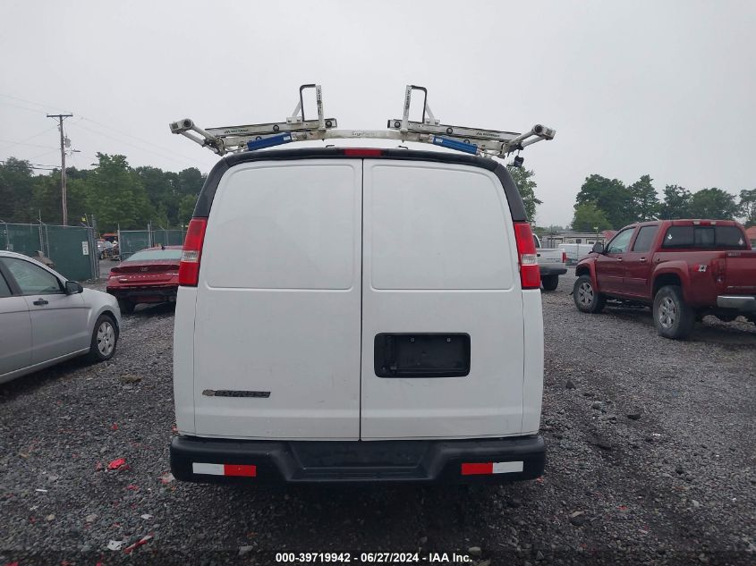 2018 Chevrolet Express 2500 Work Van VIN: 1GCWGAFG3J1339105 Lot: 39719942