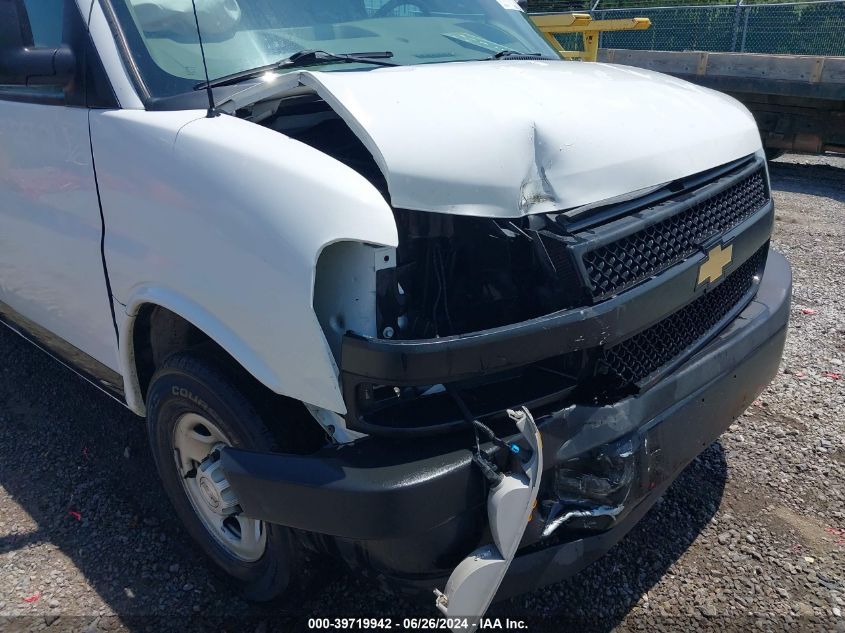 2018 Chevrolet Express 2500 Work Van VIN: 1GCWGAFG3J1339105 Lot: 39719942