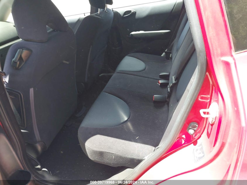 2007 Honda Fit Sport VIN: JHMGD38637S013061 Lot: 39719968