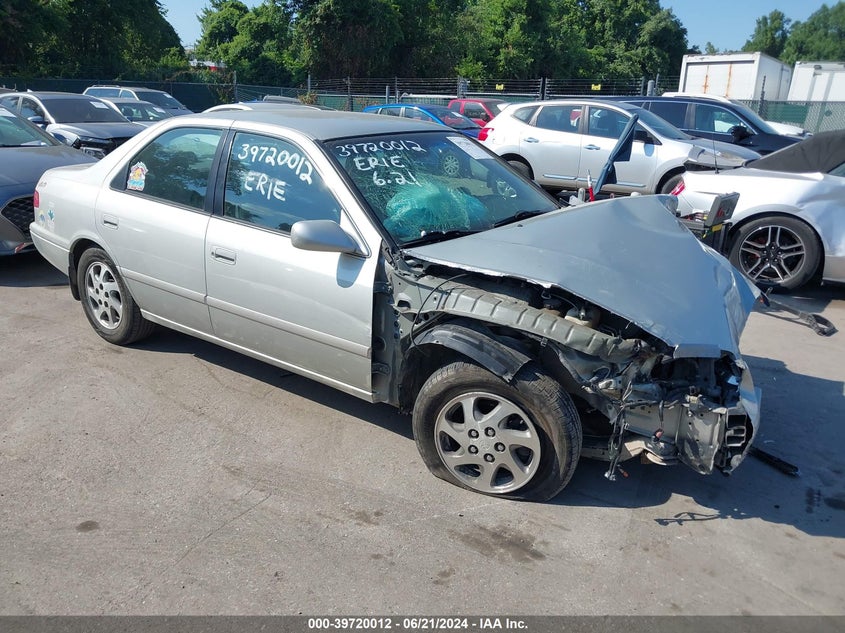 2000 Toyota Camry Le V6 VIN: 4T1BF22KXYU108062 Lot: 39720012