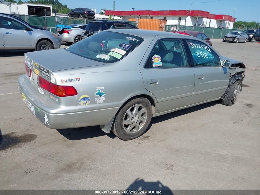 2000 Toyota Camry Le V6 VIN: 4T1BF22KXYU108062 Lot: 39720012