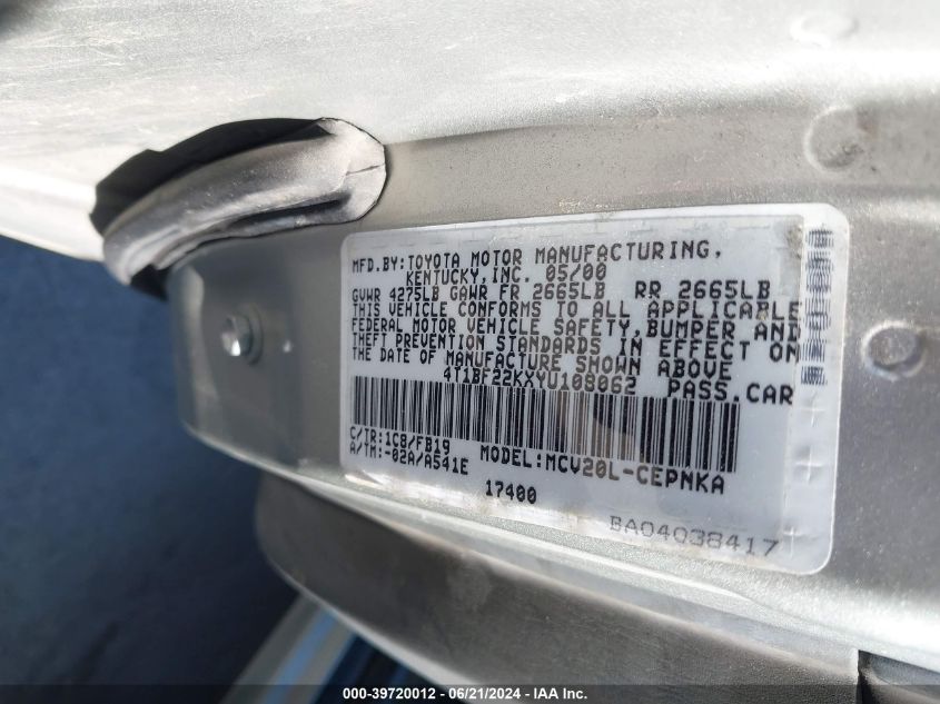 2000 Toyota Camry Le V6 VIN: 4T1BF22KXYU108062 Lot: 39720012