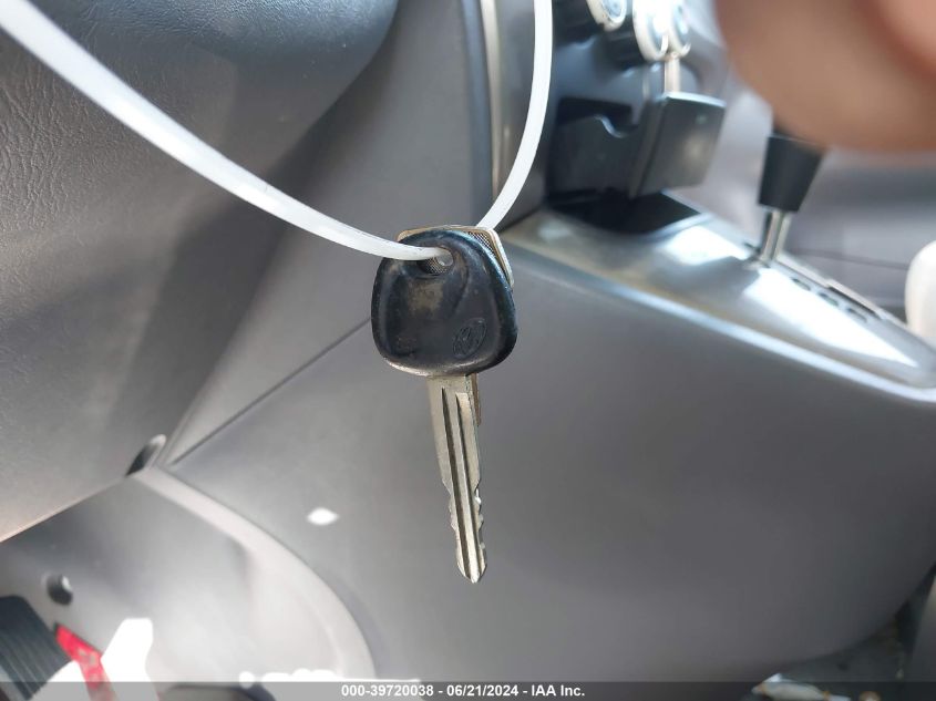 2005 Hyundai Tucson Gls/Lx VIN: KM8JN72D05U182745 Lot: 39720038