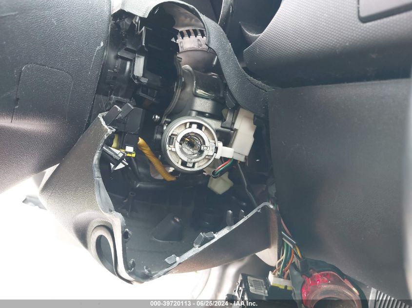 2010 Kia Soul + VIN: KNDJT2A28A7151541 Lot: 39720113