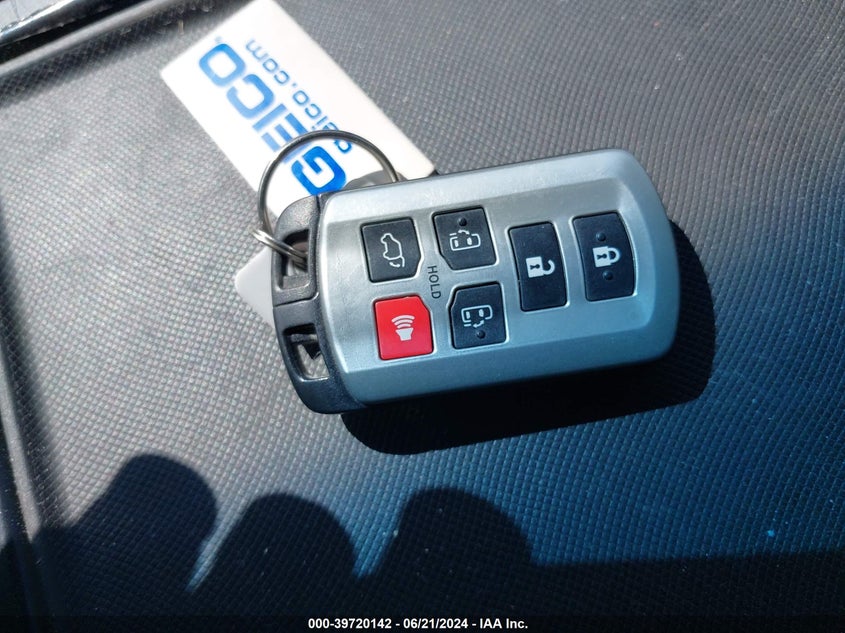 2015 Toyota Sienna Limited Premium 7 Passenger VIN: 5TDDK3DC8FS115601 Lot: 39720142