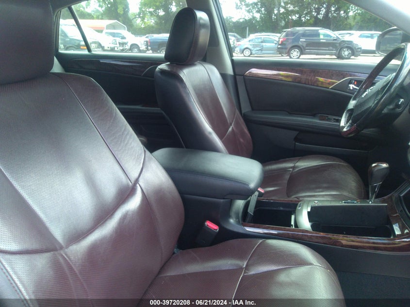 2011 Toyota Avalon Limited VIN: 4T1BK3DB1BU401998 Lot: 39720208