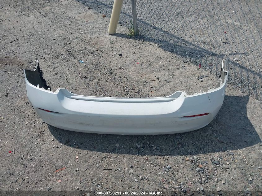 2019 Chevrolet Sonic Lt Auto VIN: 1G1JD5SB4K4108176 Lot: 39720291