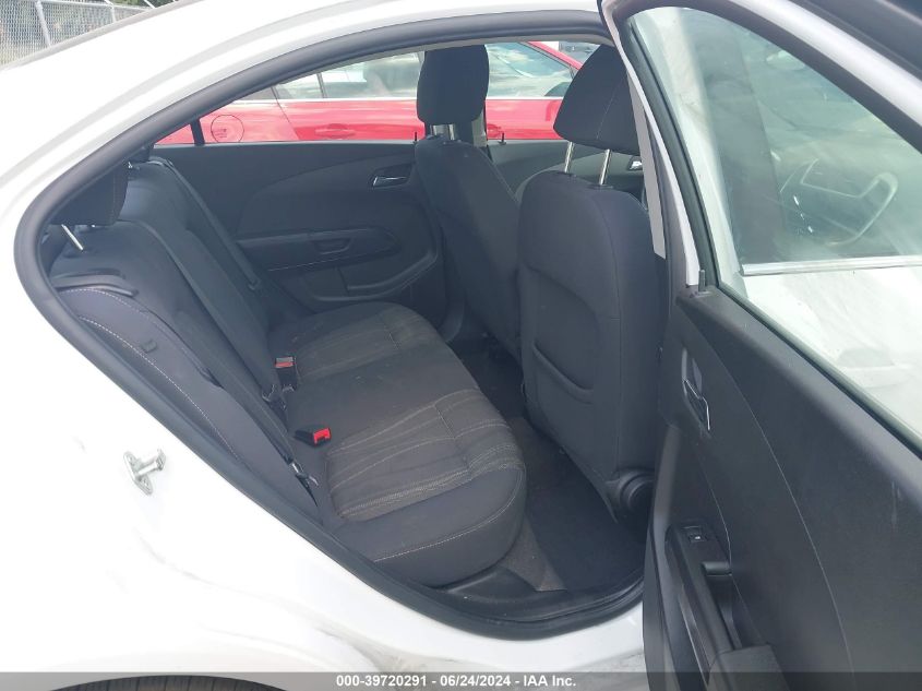 2019 Chevrolet Sonic Lt Auto VIN: 1G1JD5SB4K4108176 Lot: 39720291