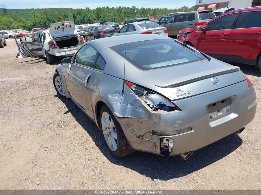 2005 Nissan 350Z VIN: JN1AZ34E05M652895 Lot: 39720417