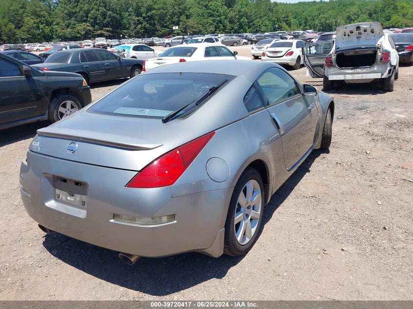 2005 Nissan 350Z VIN: JN1AZ34E05M652895 Lot: 39720417