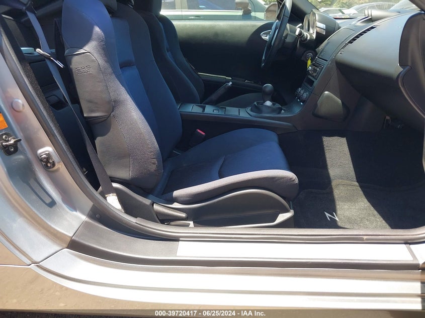 2005 Nissan 350Z VIN: JN1AZ34E05M652895 Lot: 39720417