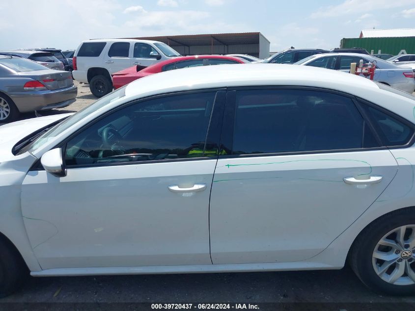 2018 Volkswagen Passat 2.0T R-Line/2.0T S VIN: 1VWAA7A31JC011816 Lot: 39720437