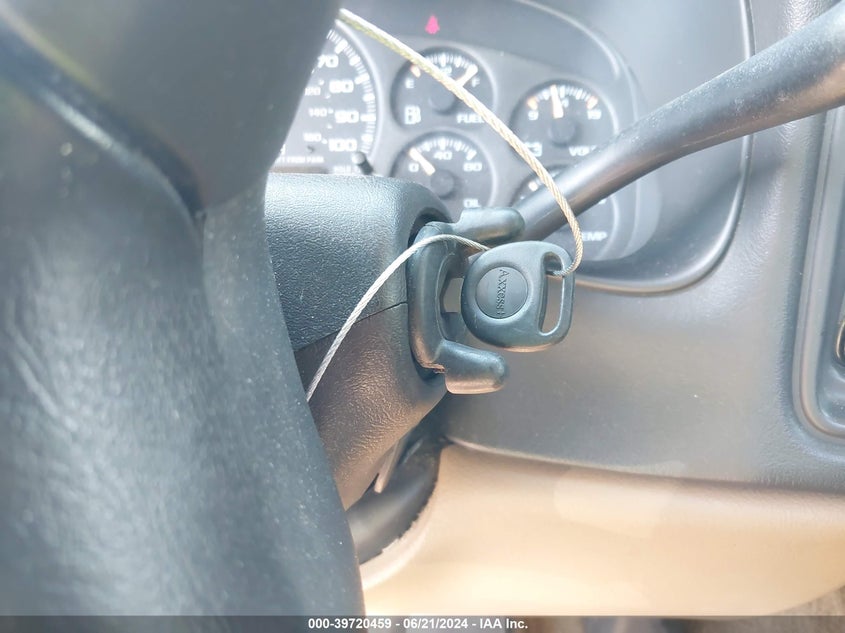 1999 Chevrolet Silverado 1500 VIN: 1GCEC14W1XZ119845 Lot: 39720459