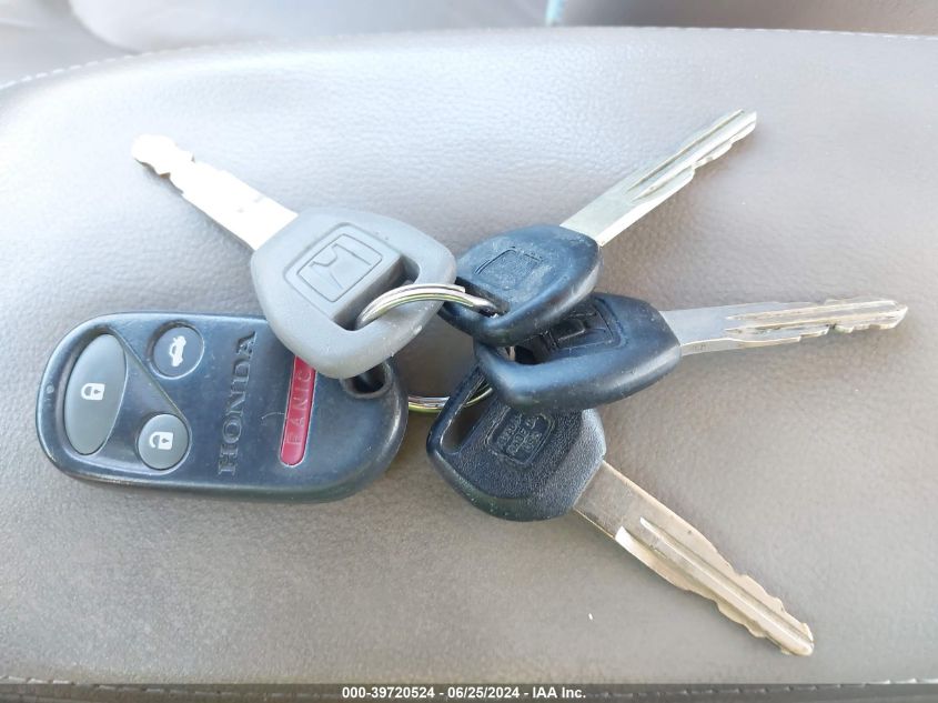 2000 Honda Accord Ex VIN: 1HGCG5661YA155780 Lot: 39720524