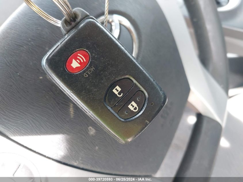 2011 Toyota Prius Two VIN: JTDKN3DU7B0258057 Lot: 39720593