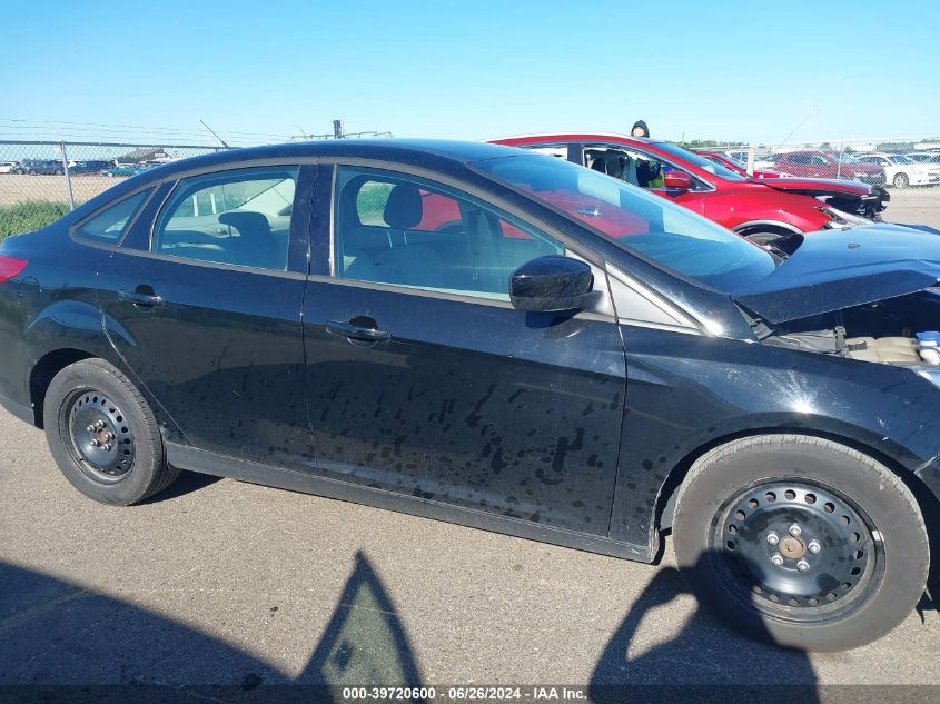 1FAHP3F28CL279134 2012 Ford Focus Se