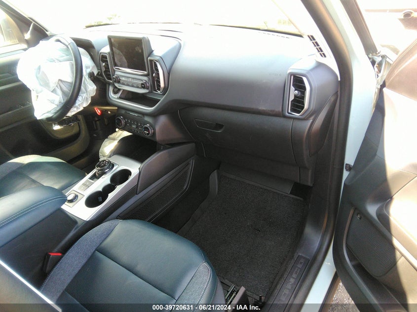 2021 Ford Bronco Sport Outer Banks VIN: 3FMCR9C68MRB23957 Lot: 39720631