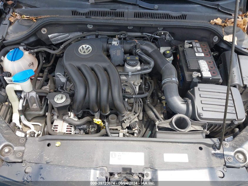 2015 VOLKSWAGEN JETTA 2.0L S - 3VW2K7AJ6FM409738