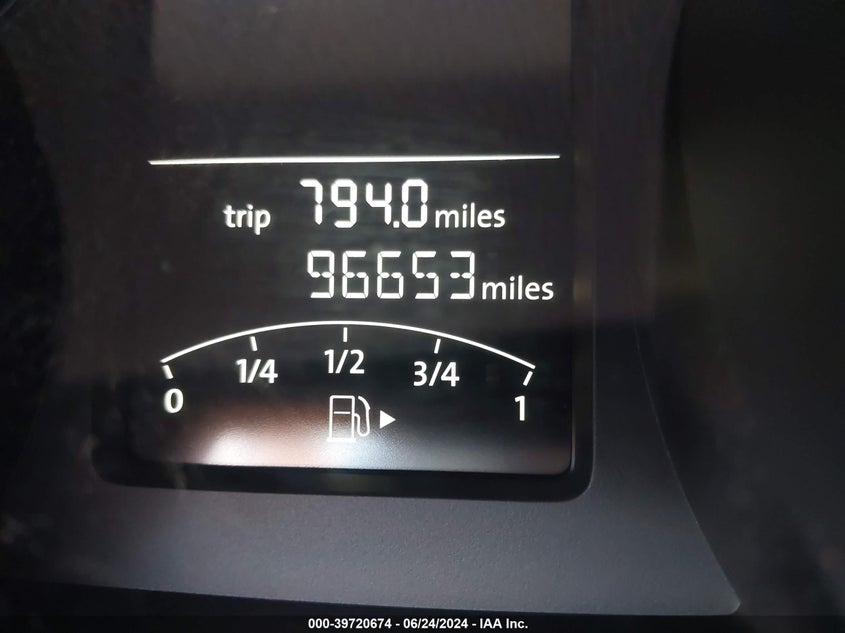 2015 VOLKSWAGEN JETTA 2.0L S - 3VW2K7AJ6FM409738