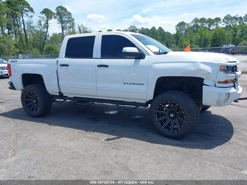 2017 Chevrolet Silverado 1500 2Lt VIN: 3GCUKRECXHG373959 Lot: 39720704