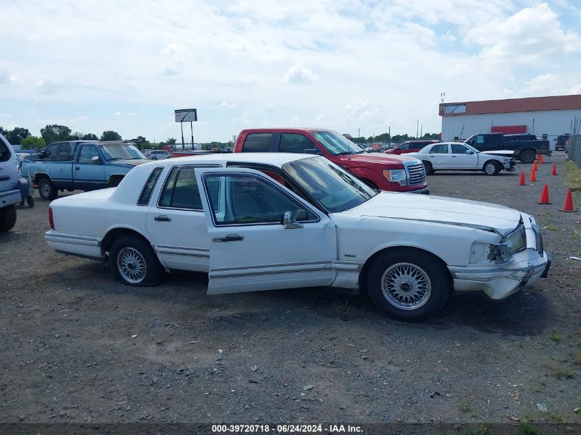 1994 Lincoln Town Car Executive VIN: 1LNLM81W7RY691590 Lot: 39720718