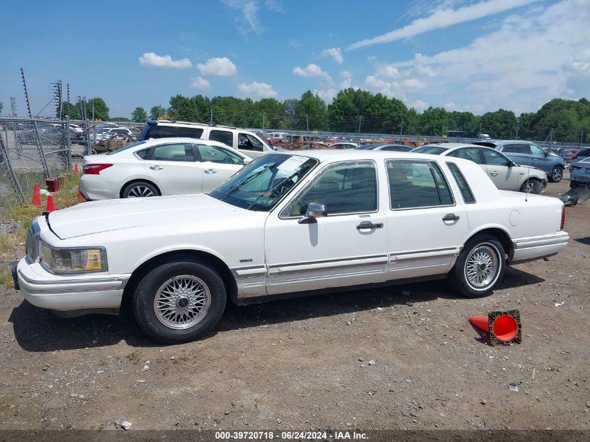 1994 Lincoln Town Car Executive VIN: 1LNLM81W7RY691590 Lot: 39720718