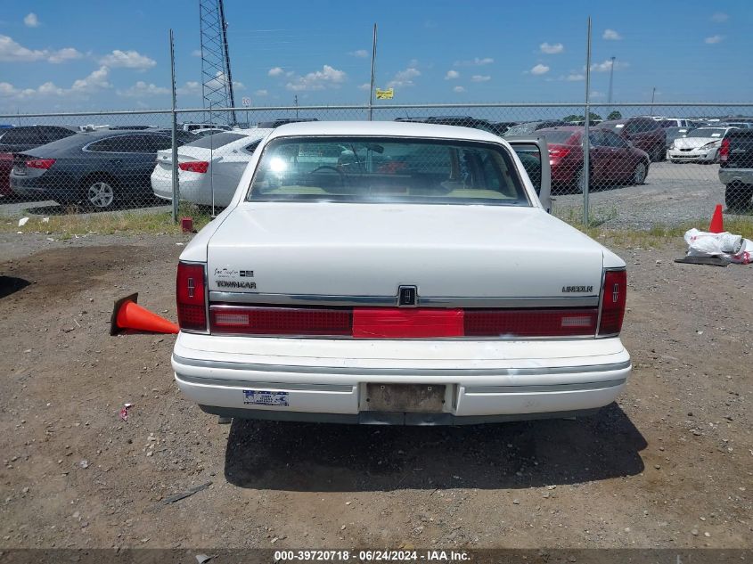 1994 Lincoln Town Car Executive VIN: 1LNLM81W7RY691590 Lot: 39720718