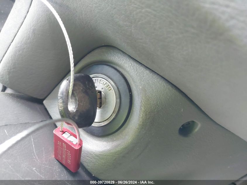 2004 Hyundai Santa Fe Gls/Lx VIN: KM8SC73D84U699251 Lot: 39720829