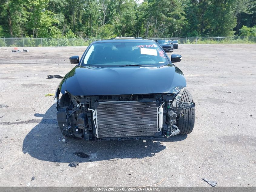 2017 Nissan Maxima 3.5 Platinum VIN: 1N4AA6AP3HC415488 Lot: 39720835