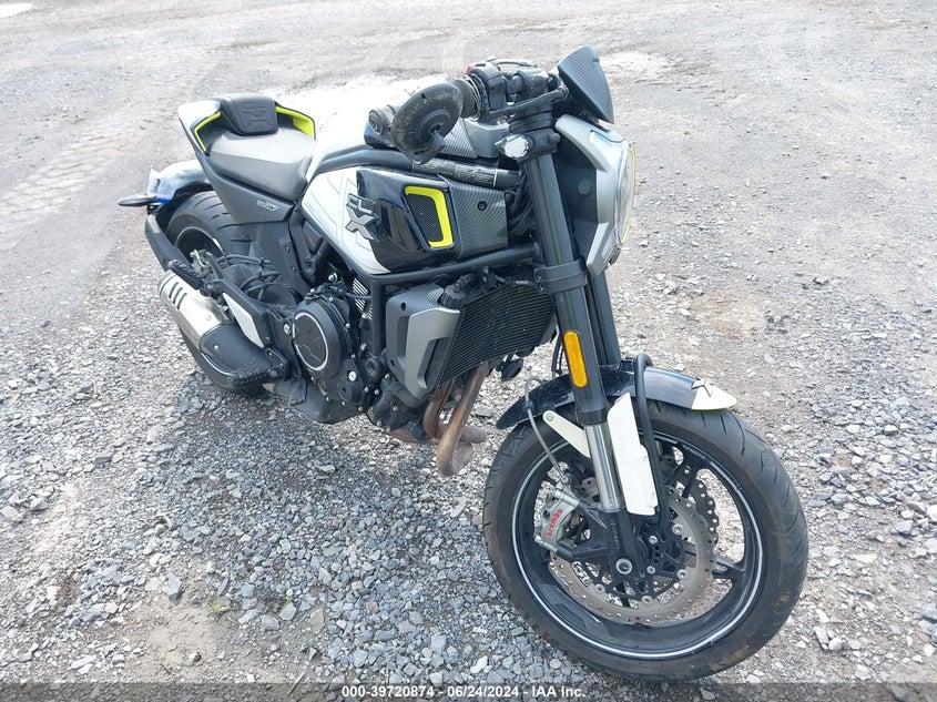 VIN LCEPEWL13N6002904 2022 CF MOTO 700 CL-X