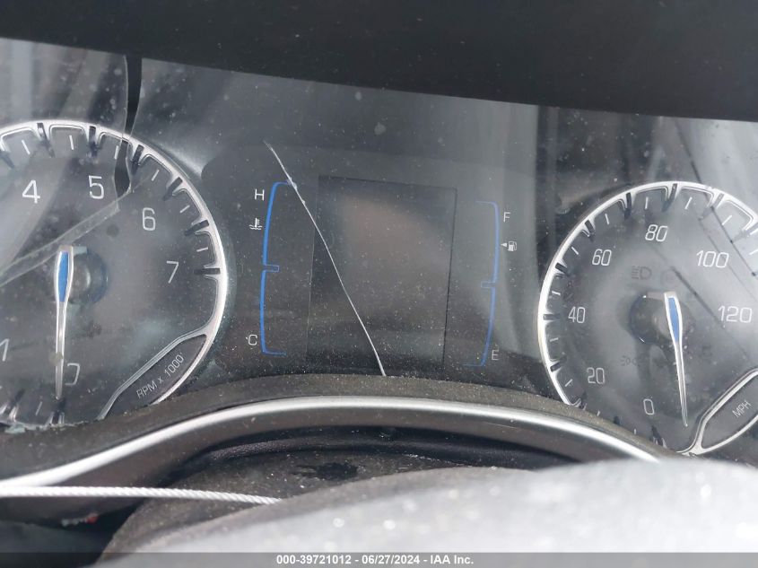 2018 Chrysler Pacifica Touring L VIN: 2C4RC1BG4JR274386 Lot: 39721012